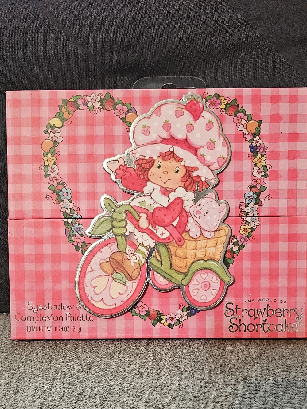 Strawberry Shortcake Pink Eyeshadow & Complexion Palette